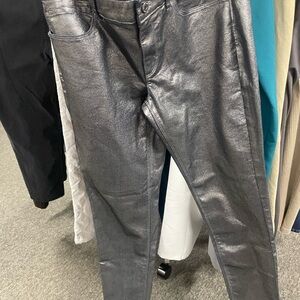 WHITE HOUSE BLACK MARKET Coated Canvas Shiny Slick Jeans NWT Size 6